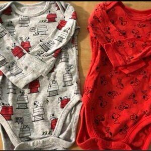 UNIQLO Baby Long Sleeve Bodysuit Snoopy Bundle